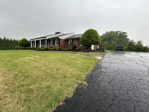 4885 Us 29, Blairs, VA 24527