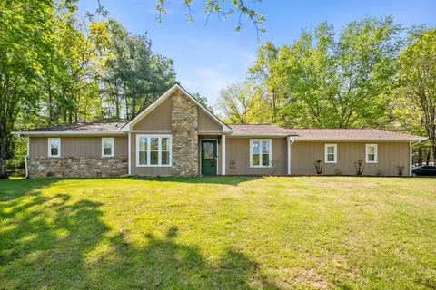 12639 Catawba Rd, Troutville, VA 24175