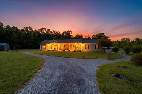 218 Mt Moriah Rd, Eagle Rock, VA 24085