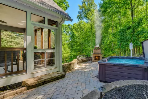 Exterior - 100 Waterside Dr, Moneta, VA 24121 photo 3 of 13