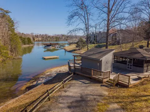 View/Area - 100 Waterside Dr, Moneta, VA 24121 photo 3 of 3