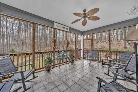 Exterior - 100 Waterside Dr, Moneta, VA 24121 photo 4 of 13