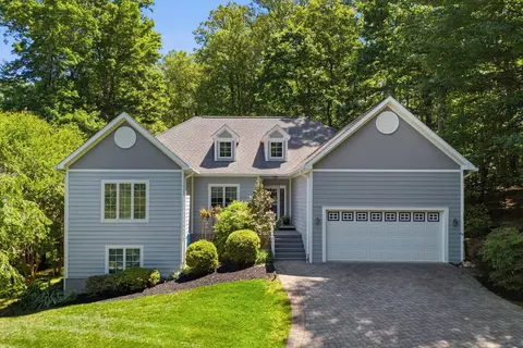 Exterior - 100 Waterside Dr, Moneta, VA 24121 photo 13 of 13