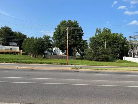 2419-2423 Melrose Ave NW, Roanoke, VA 24017