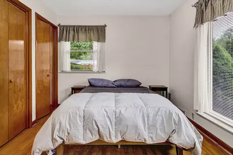Bedroom - 2015 Evergreen Rd, Covington, VA 24426 photo 7 of 7