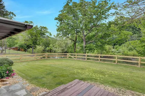 Exterior - 2015 Evergreen Rd, Covington, VA 24426 photo 11 of 11