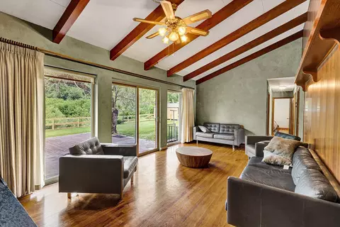 Living - 2015 Evergreen Rd, Covington, VA 24426 photo 1 of 3