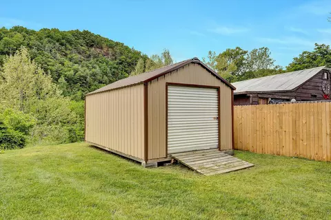 Other - 2015 Evergreen Rd, Covington, VA 24426 photo 10 of 12