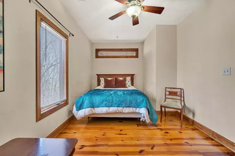 Bedroom - 30 Boulder Point Dr, Hardy, VA 24101 photo 7 of 9