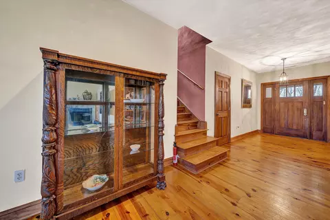 Entry Way - 30 Boulder Point Dr, Hardy, VA 24101 photo 2 of 6