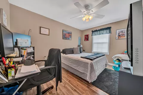 Bedroom - 19 Cook Ave, Roanoke, VA 24019 photo 2 of 3