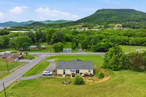 View/Area - 19 Cook Ave, Roanoke, VA 24019 photo 7 of 9