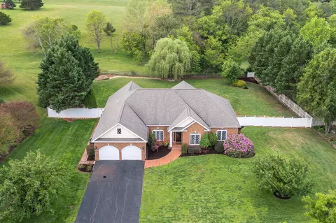 200 N Branch Rd, Bedford, VA 24523