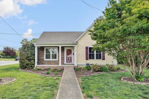 1203 Missouri Ave, Salem, VA 24153