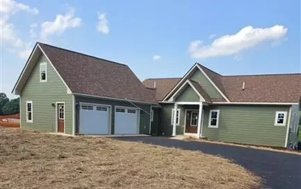 6990 Horseshoe Bend Rd, Goodview, VA 24095