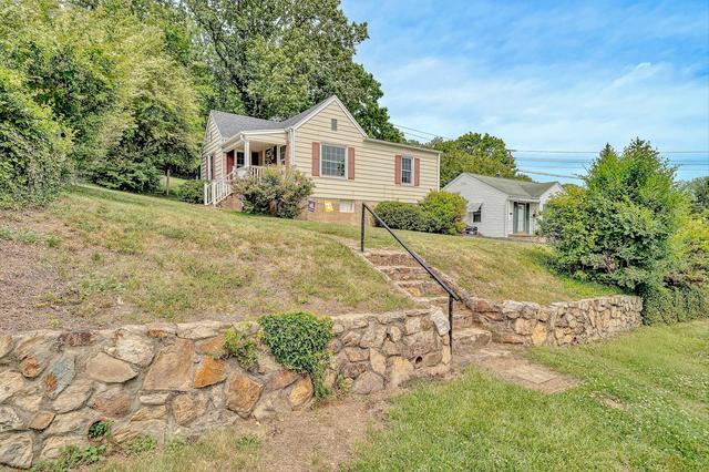 725 Windsor Ave SW, Roanoke, VA 24015