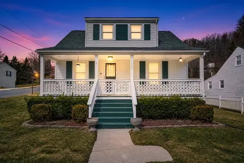 2725 Garden City Blvd SE, Roanoke, VA 24014