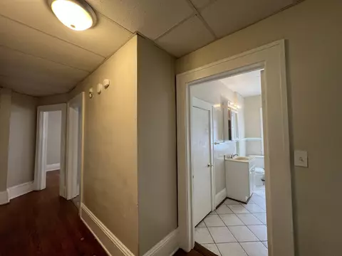 Entry Way - 2011 Denniston Ave SW, Roanoke, VA 24015 photo 2 of 3