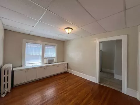 Living - 2011 Denniston Ave SW, Roanoke, VA 24015 photo 4 of 6