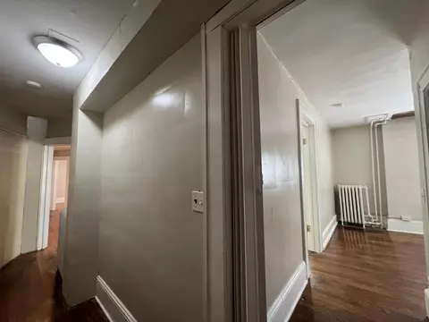 Entry Way - 2011 Denniston Ave SW, Roanoke, VA 24015 photo 3 of 3
