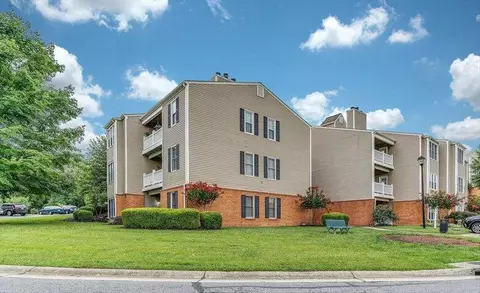 2973 Winterberry Dr, Roanoke, VA 24018