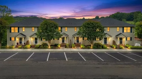 345 Cambridge Ct #A4, Hardy, VA 24101