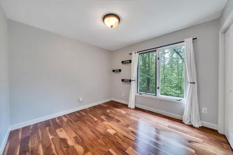 Bedroom - 5424 Highfields Rd, Roanoke, VA 24018 photo 3 of 6