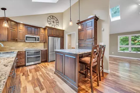 Kitchen - 5424 Highfields Rd, Roanoke, VA 24018 photo 2 of 5