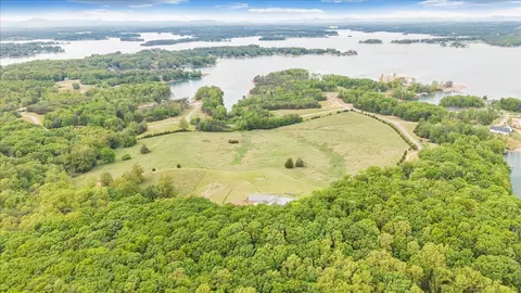 268 Sweetwater Bay Dr, Penhook, VA 24137