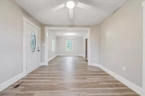 Living - 1384 Thaxton Mountain Rd, Thaxton, VA 24174 photo 1 of 8