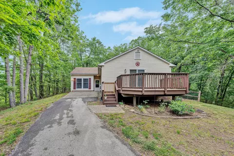 108 Mountain Lane Ter, Vinton, VA 24179