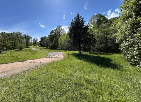 211 Scenic Dr, Vinton, VA 24179 photo 3