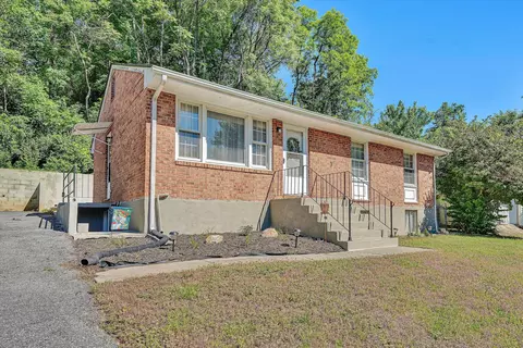 4656 Trevino Cir NE, Roanoke, VA 24019