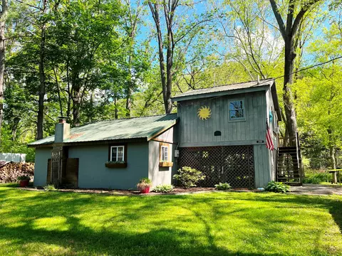 299 Patton Dr, New Castle, VA 24127