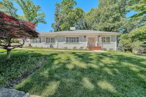 502 Cassell Ln SW, Roanoke, VA 24014