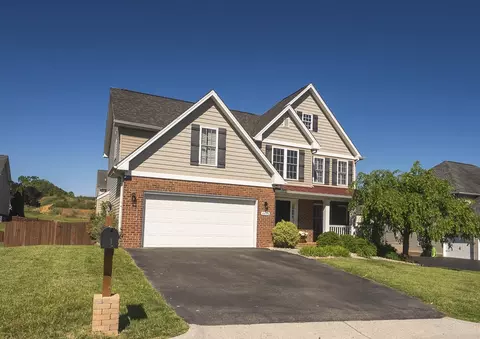 2606 Woods Meadow Ln, Salem, VA 24153
