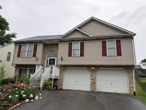 4809 Nelms Ln NE, Roanoke, VA 24019