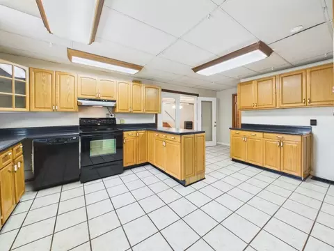 Kitchen - 5833 Lyons Rd, Dublin, VA 24084 photo 3 of 4