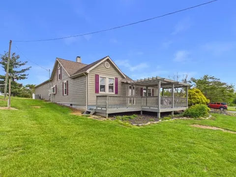 5833 Lyons Rd, Dublin, VA 24084
