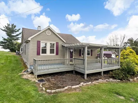 Exterior - 5833 Lyons Rd, Dublin, VA 24084 photo 3 of 34