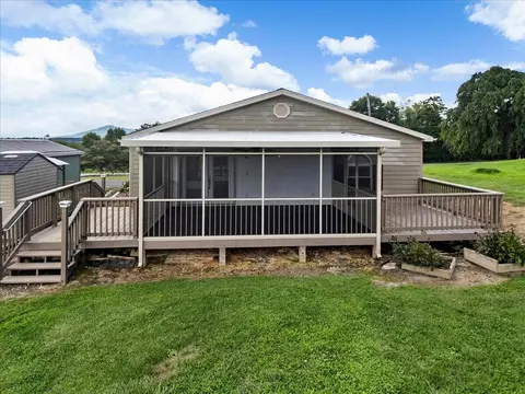 Exterior - 5833 Lyons Rd, Dublin, VA 24084 photo 32 of 34