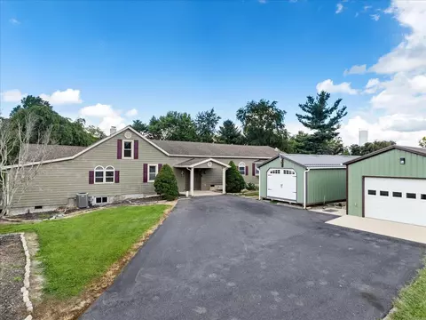 Exterior - 5833 Lyons Rd, Dublin, VA 24084 photo 13 of 34