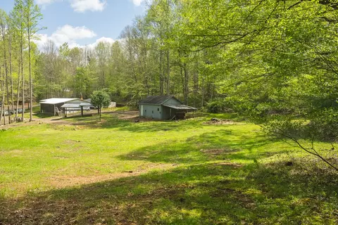 146 Duvall Rd, Willis, VA 24380 photo 14