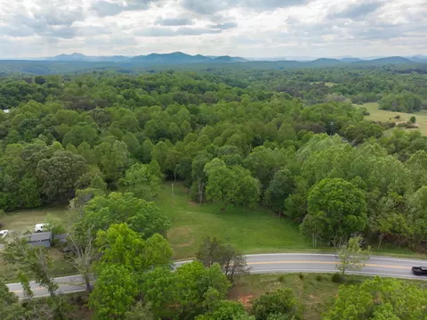 9399 Goodview Rd, Goodview, VA 24095 photo 2