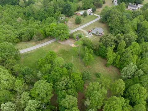 9399 Goodview Rd, Goodview, VA 24095 photo 5