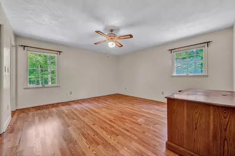 Bedroom - 206 Brookledge Dr, Vinton, VA 24179 photo 3 of 6