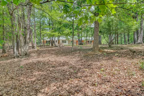 Exterior - 206 Brookledge Dr, Vinton, VA 24179 photo 8 of 10