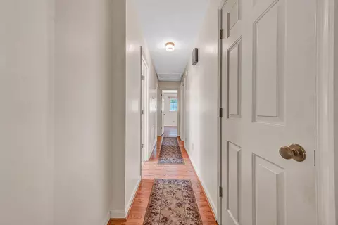 Entry Way - 206 Brookledge Dr, Vinton, VA 24179 photo 3 of 4