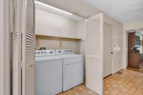 Other - 206 Brookledge Dr, Vinton, VA 24179 photo 5 of 12
