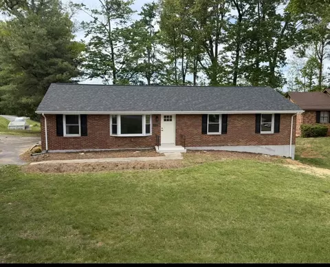 4549 Kirkwood Dr, Roanoke, VA 24018